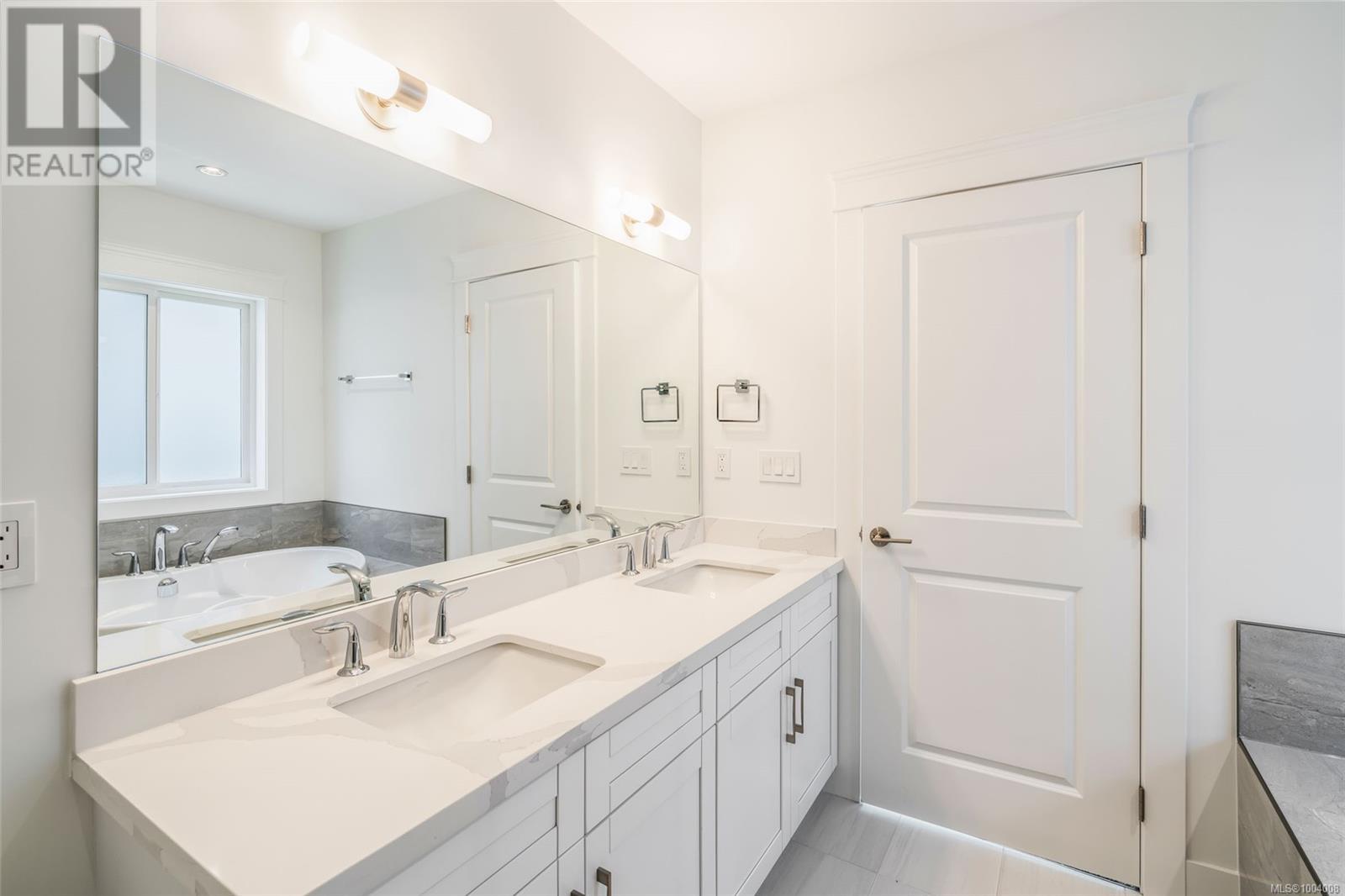 #107 5160 HAMMOND BAY RD - Image 19