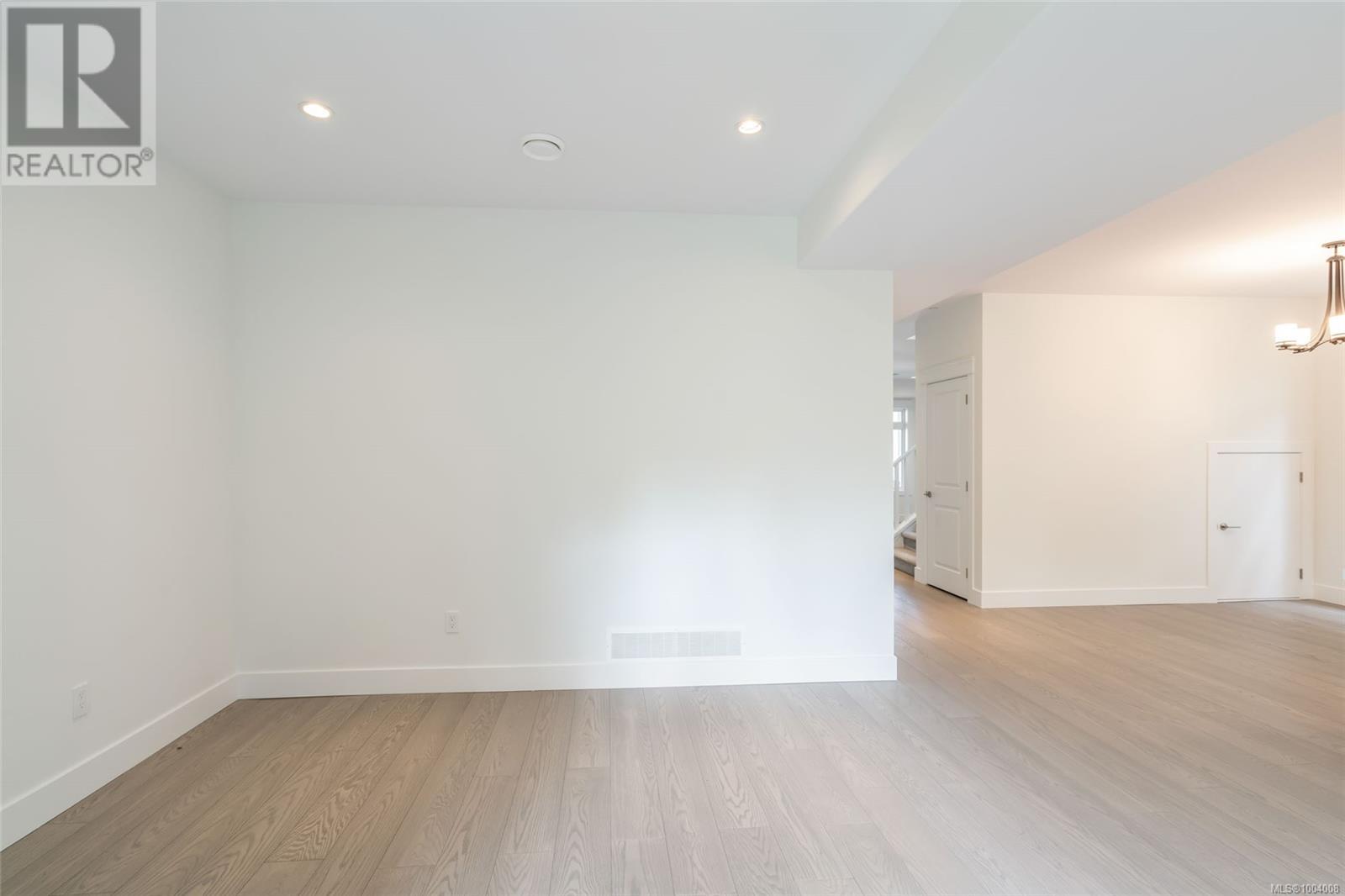 #107 5160 HAMMOND BAY RD - Image 26