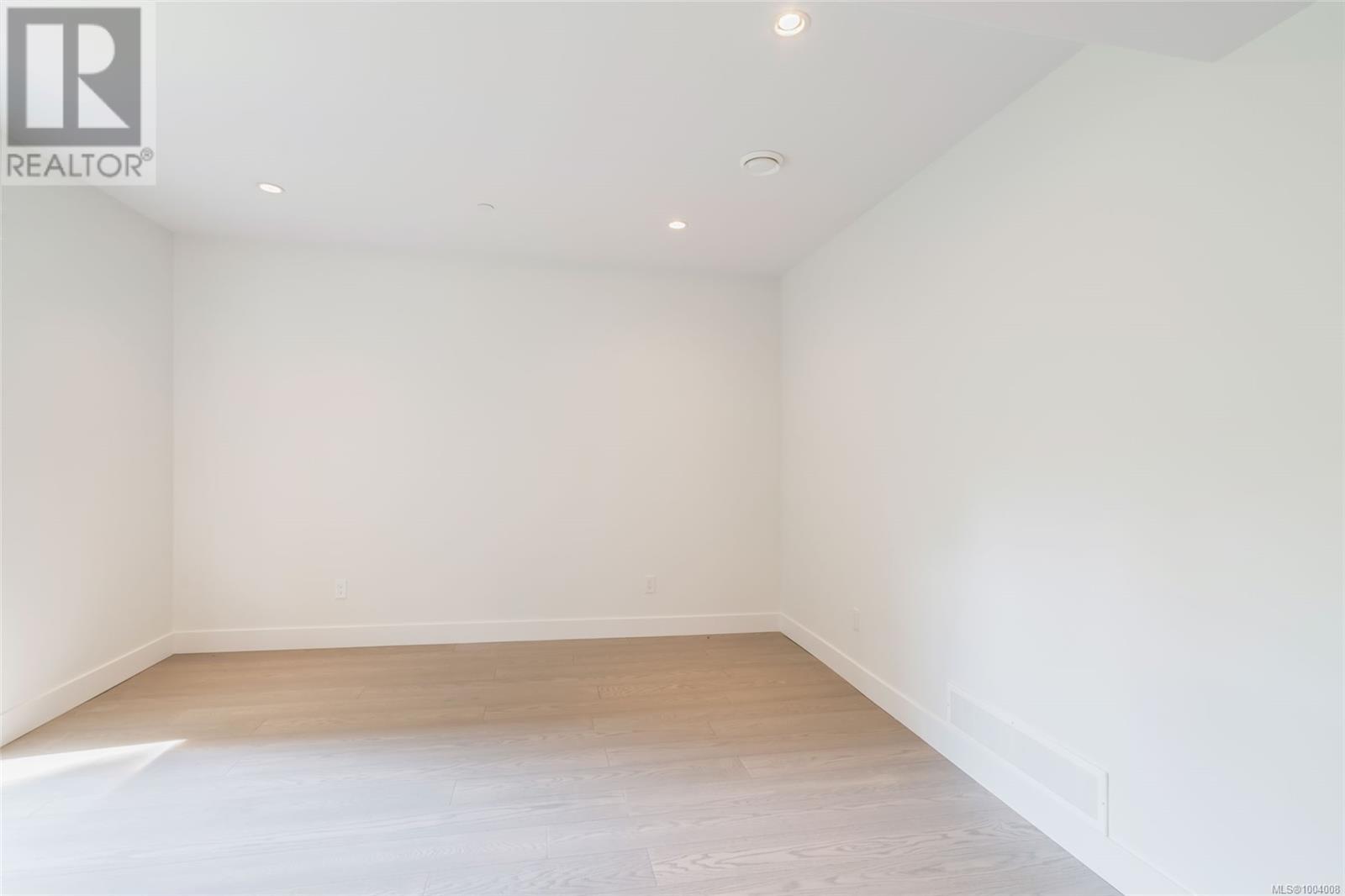#107 5160 HAMMOND BAY RD - Image 27