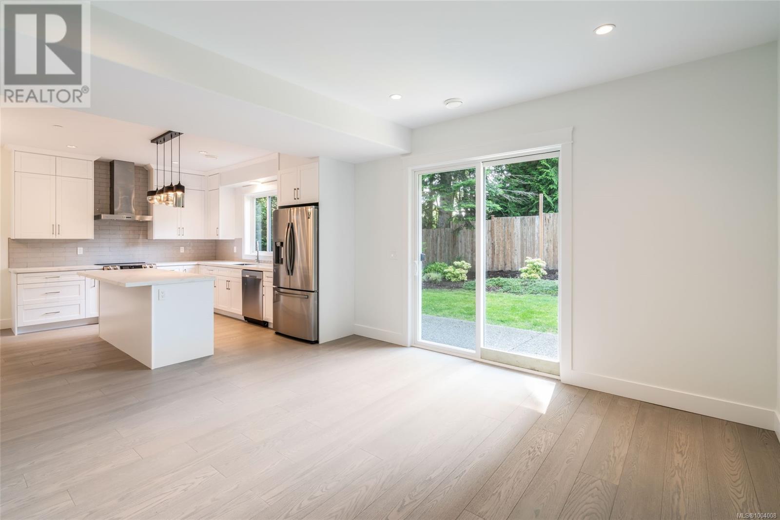 #107 5160 HAMMOND BAY RD - Image 24