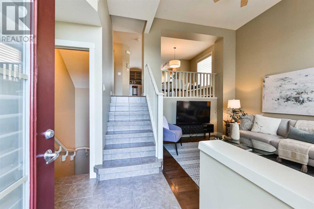 Single Family House for Sale in  Aspen Hills Terrace SW Aspen Woods Calgary 