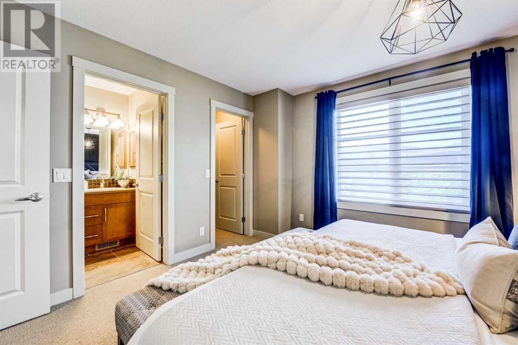 Single Family House for Sale in  Aspen Hills Terrace SW Aspen Woods Calgary 