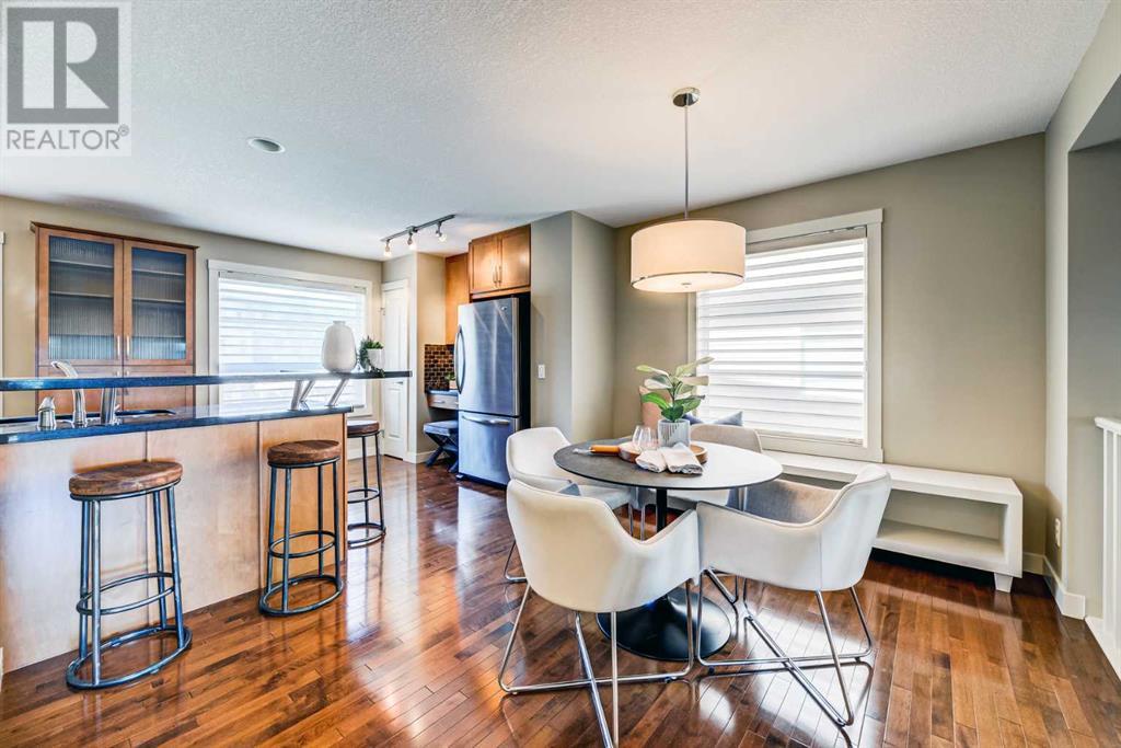 Single Family House for Sale in  Aspen Hills Terrace SW Aspen Woods Calgary 