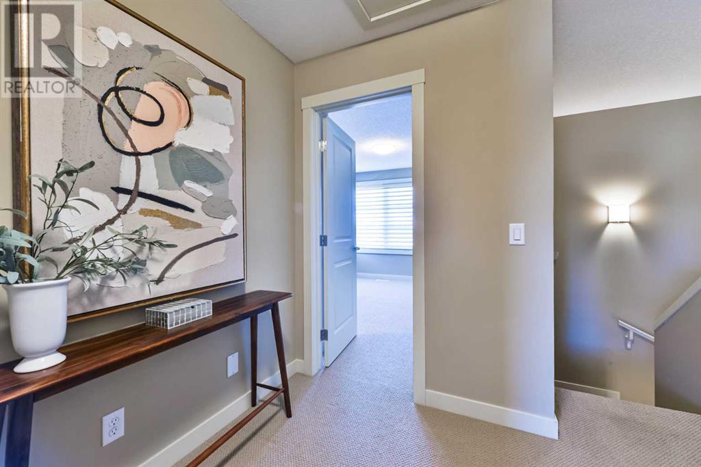 Single Family House for Sale in  Aspen Hills Terrace SW Aspen Woods Calgary 