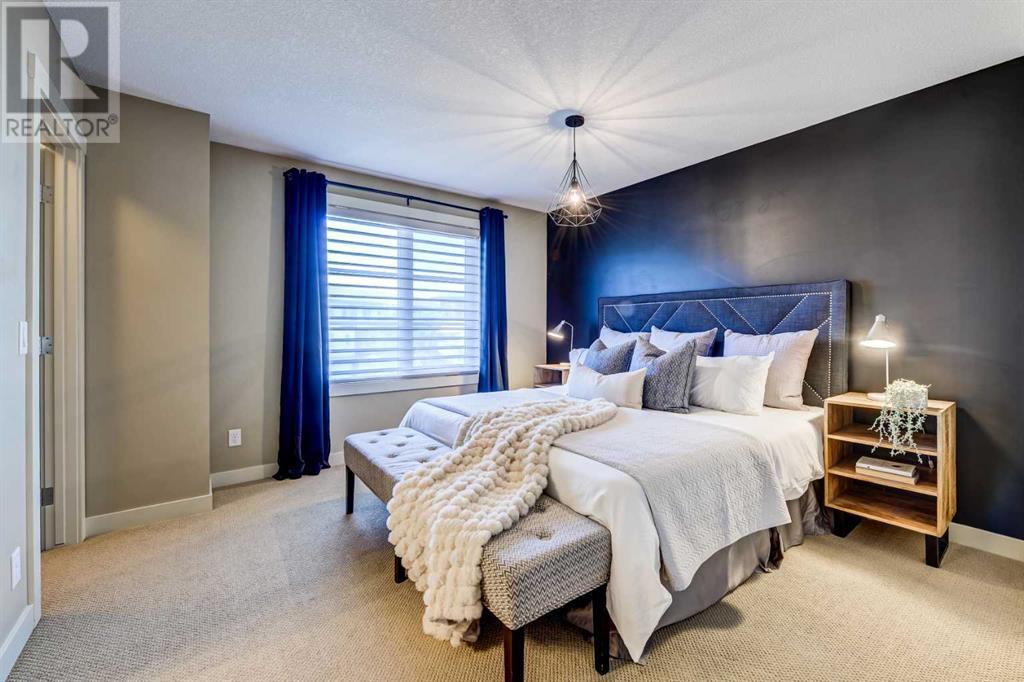 Single Family House for Sale in  Aspen Hills Terrace SW Aspen Woods Calgary 