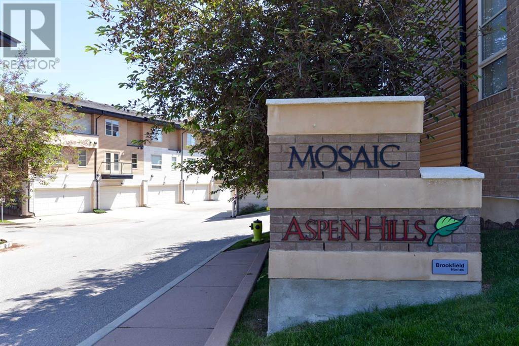 Single Family House for Sale in  Aspen Hills Terrace SW Aspen Woods Calgary 