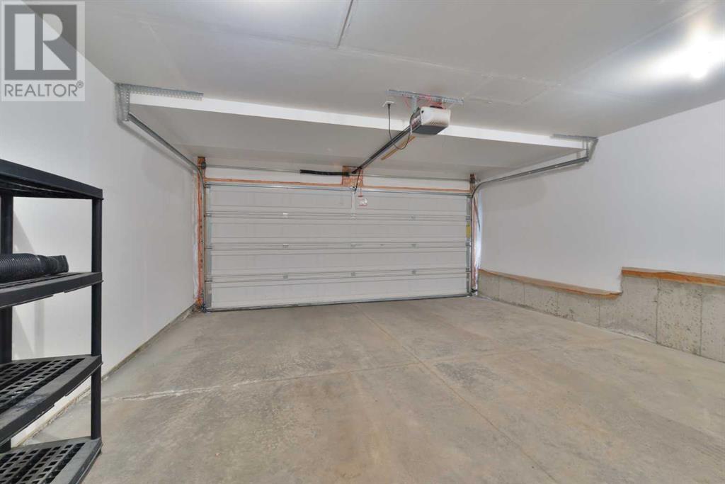 Single Family House for Sale in  Aspen Hills Terrace SW Aspen Woods Calgary 