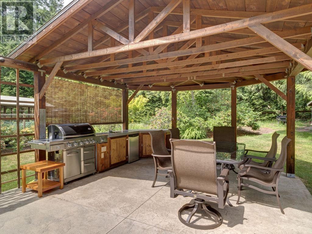 1317 LOCKYER ROAD, Roberts Creek