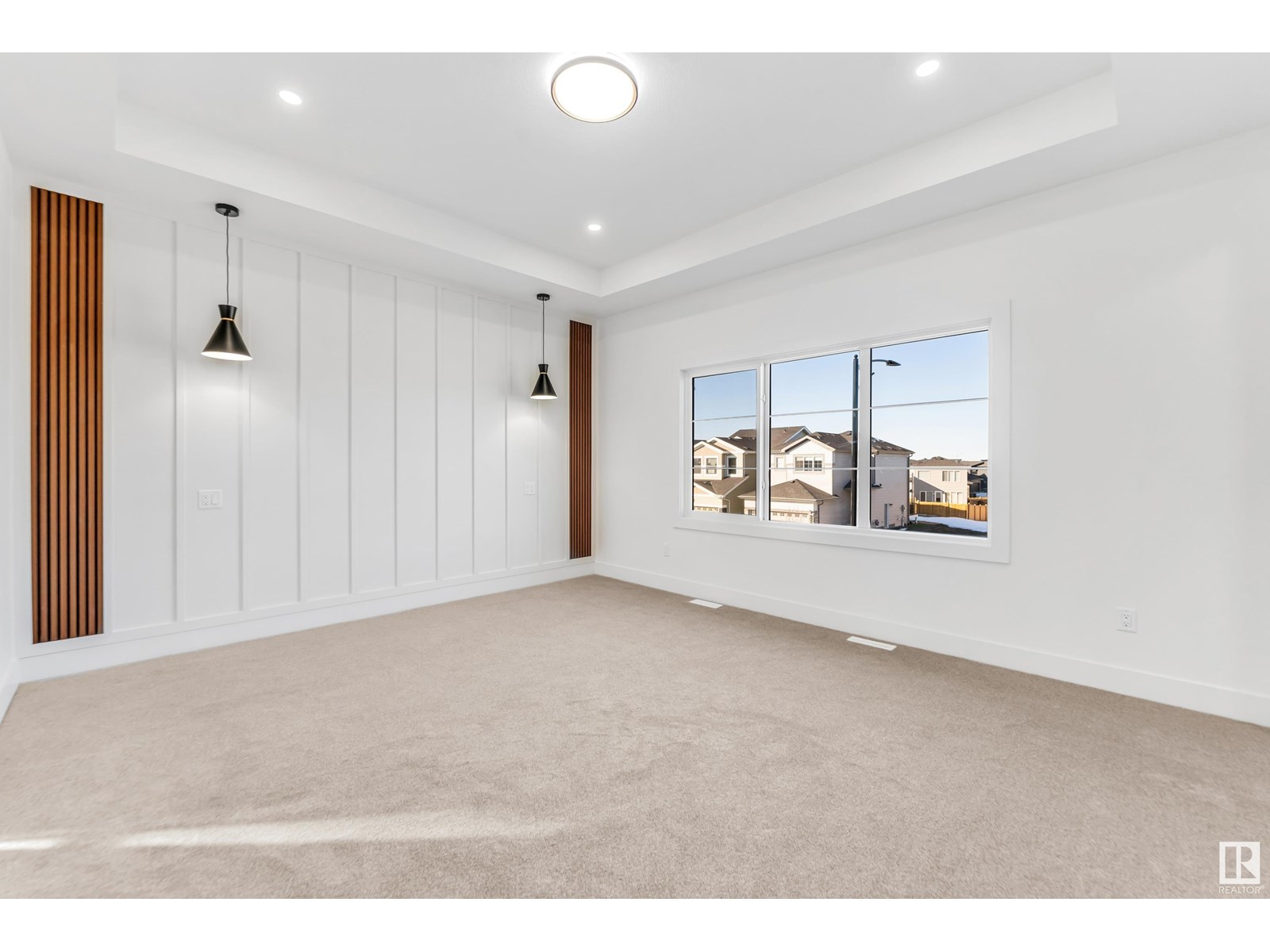 Photo 16 of 9443 Pear Cr Sw, Edmonton AB