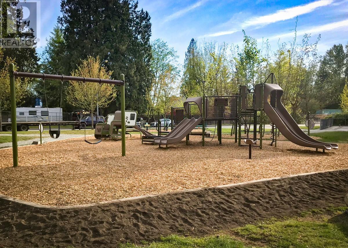 Photo 24 of 19 19034 Mcmyn Road, Pitt Meadows BC