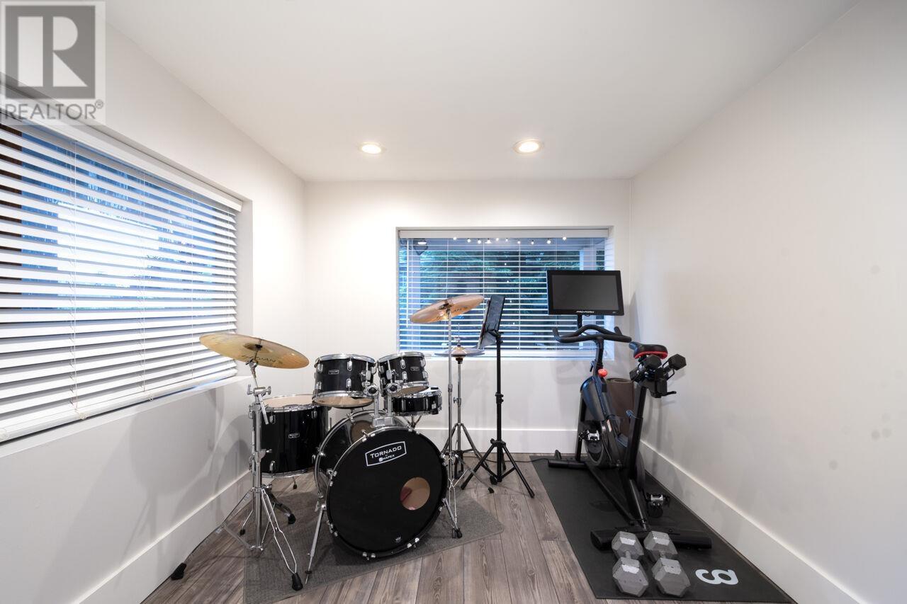 66 MAPLE COURT, Anmore real estate listing R3019727