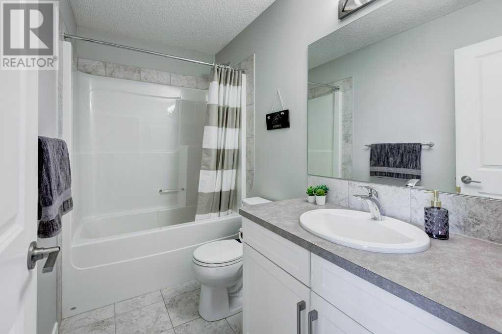 Single Family House for Sale in  Legacy Reach Manor SE Legacy Calgary 
