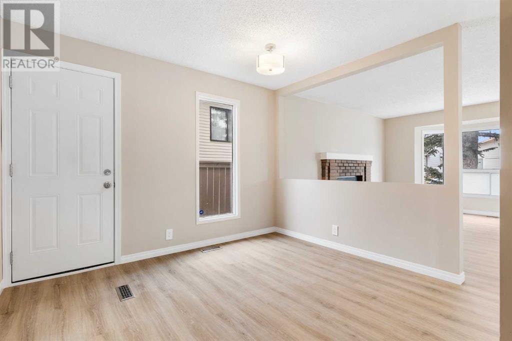 Single Family House 4 Level for Sale in  Sandstone Road NW Sandstone Valley Calgary 