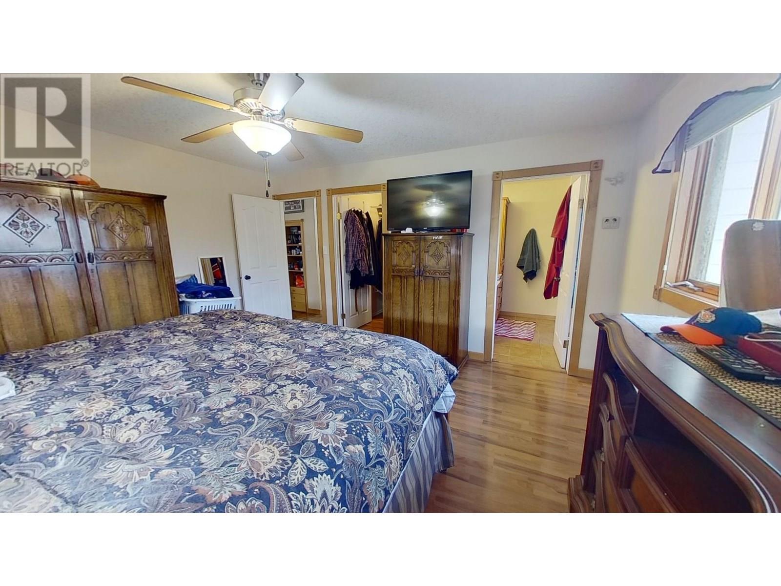 Photo 19 of 13514 Robin Road, Charlie Lake BC