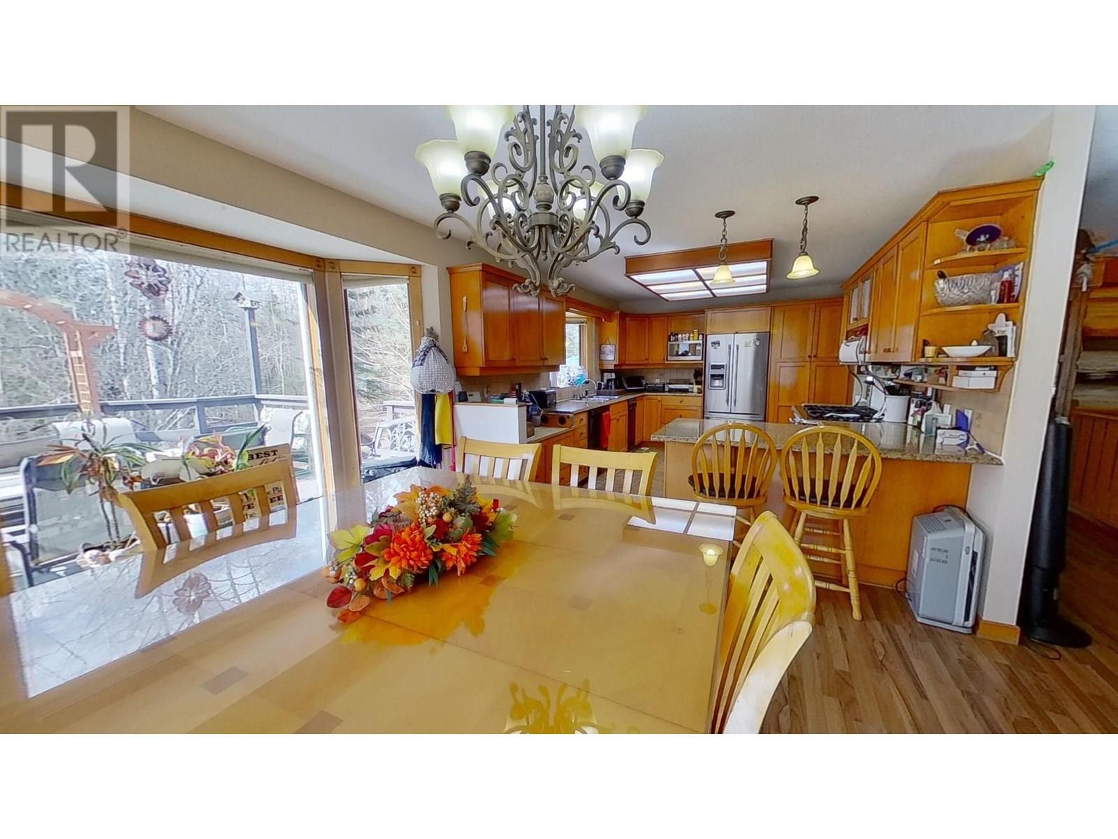 Photo 13 of 13514 Robin Road, Charlie Lake BC
