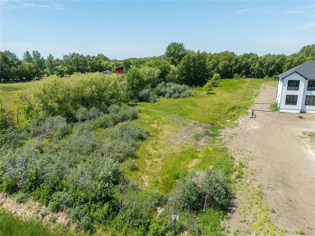 Photo 10 of 1374 Loudoun Road, Winnipeg MB