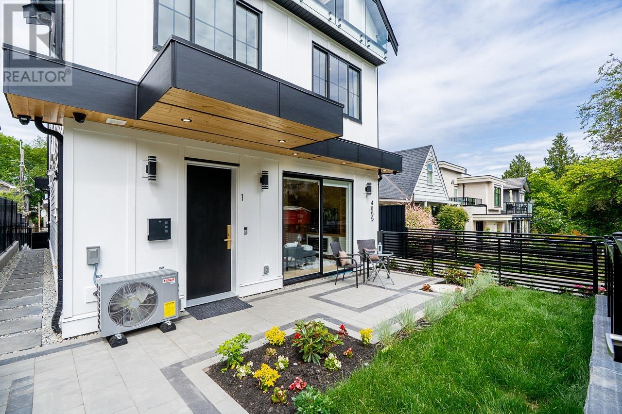 Photo 4 of 1 4855 Dumfries Street, Vancouver BC