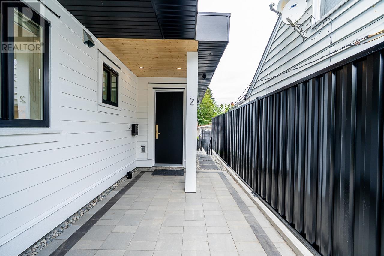 Photo 1 of 2 4855 Dumfries Street, Vancouver BC