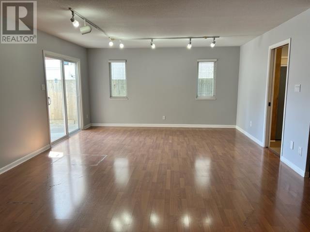 Photo 2 of 4328 Fortune Avenue, Richmond BC