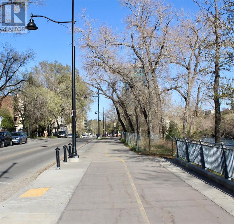 Single Family House for Sale in    Street SW Mission Calgary 