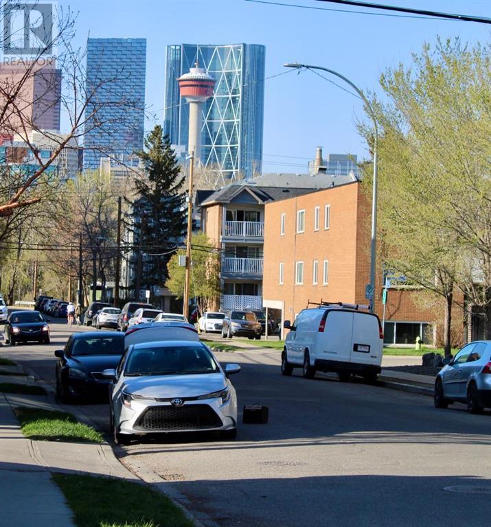 Single Family House for Sale in    Street SW Mission Calgary 