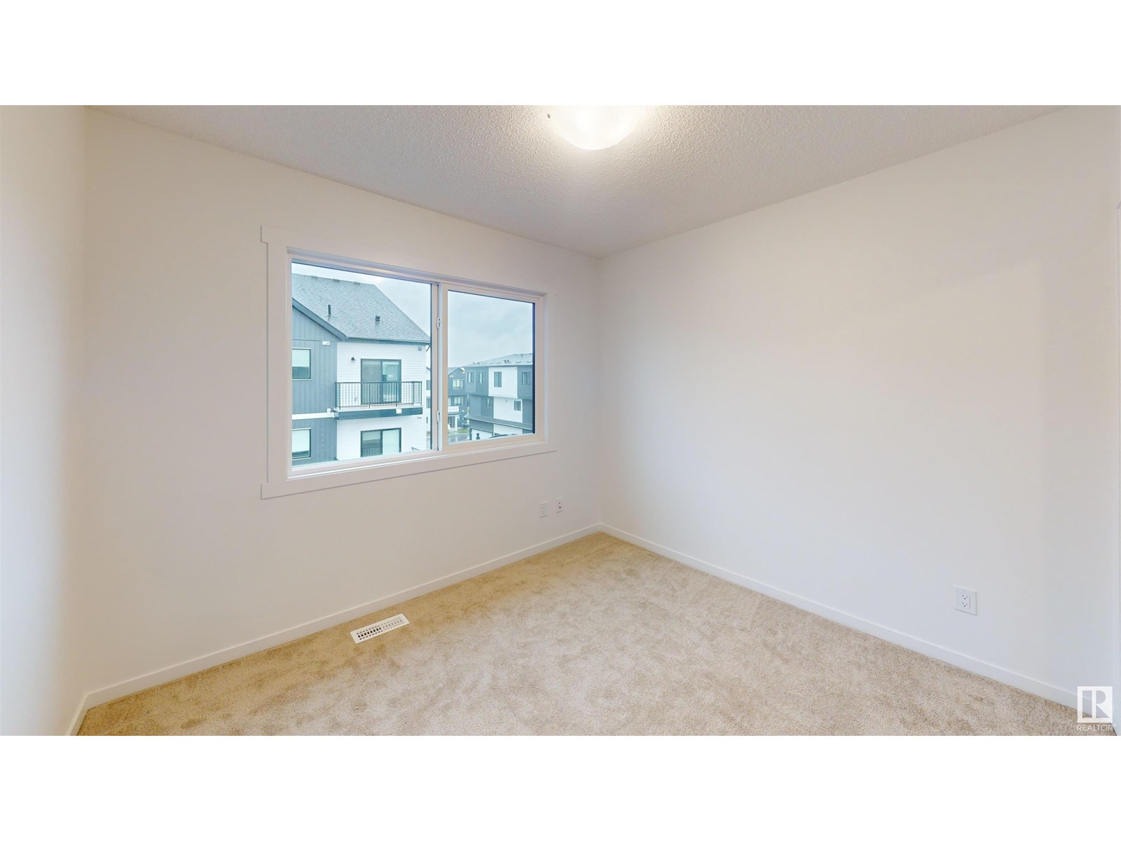 #6 29 AIRPORT RD NW - Image 16