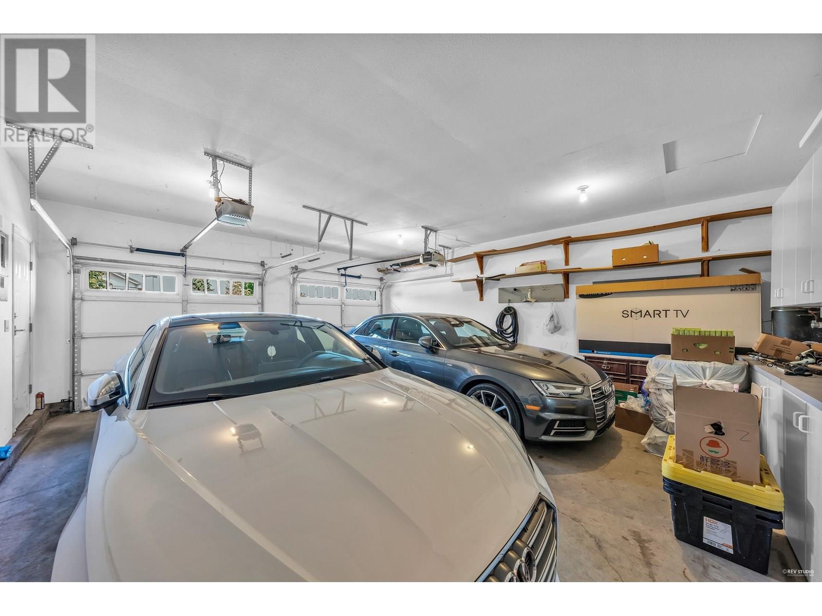 Photo 11 of 6550 Albery Place, Burnaby BC