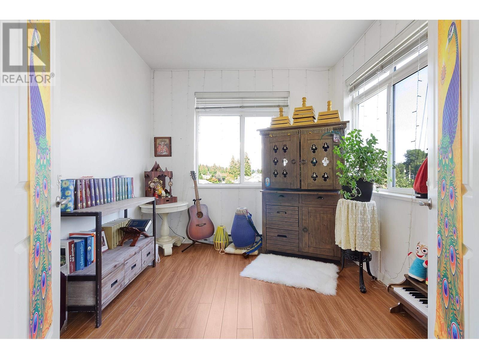320 12350 HARRIS ROAD, Pitt Meadows real estate listing R3019375