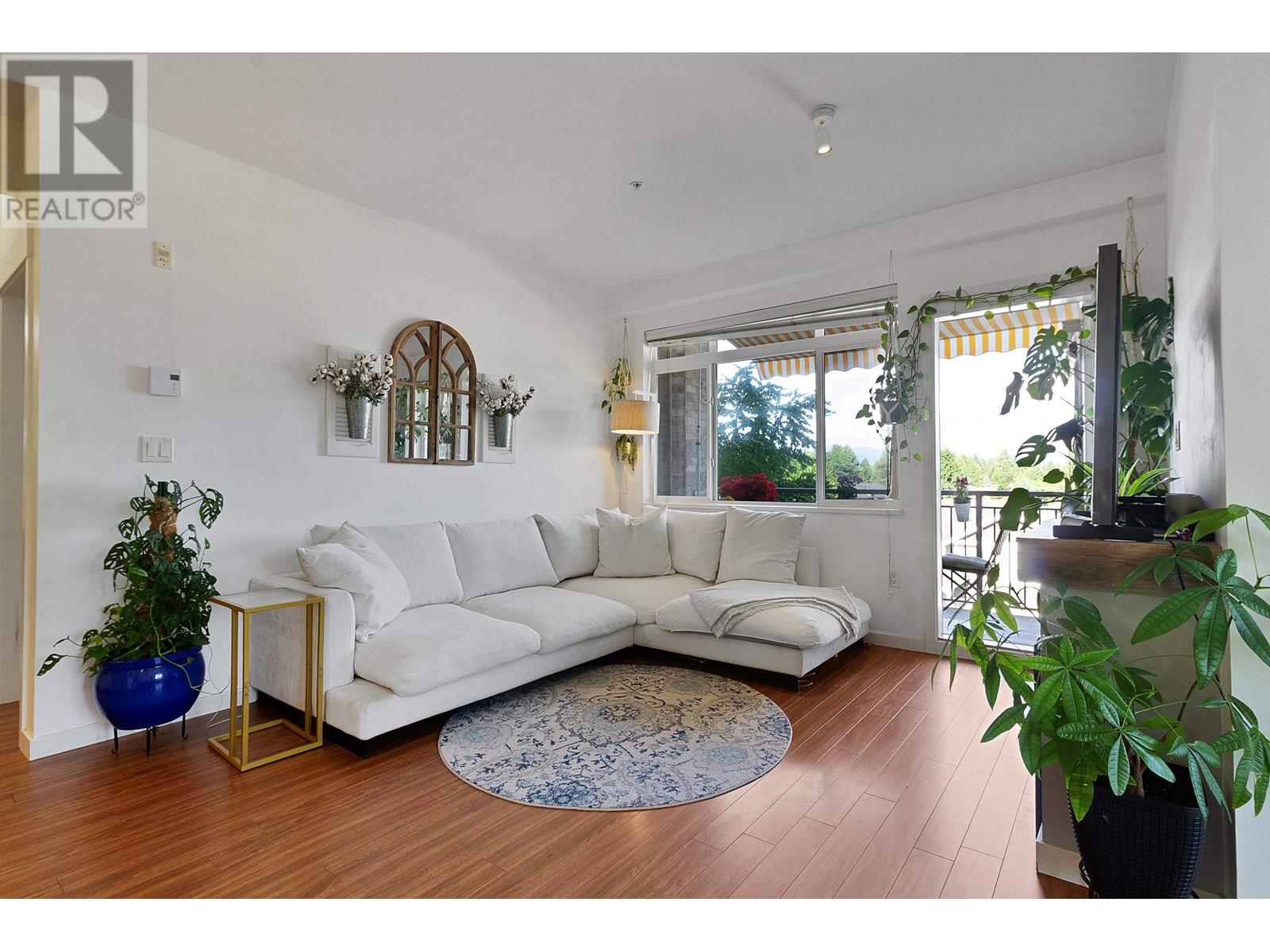 320 12350 HARRIS ROAD, Pitt Meadows real estate listing for sale