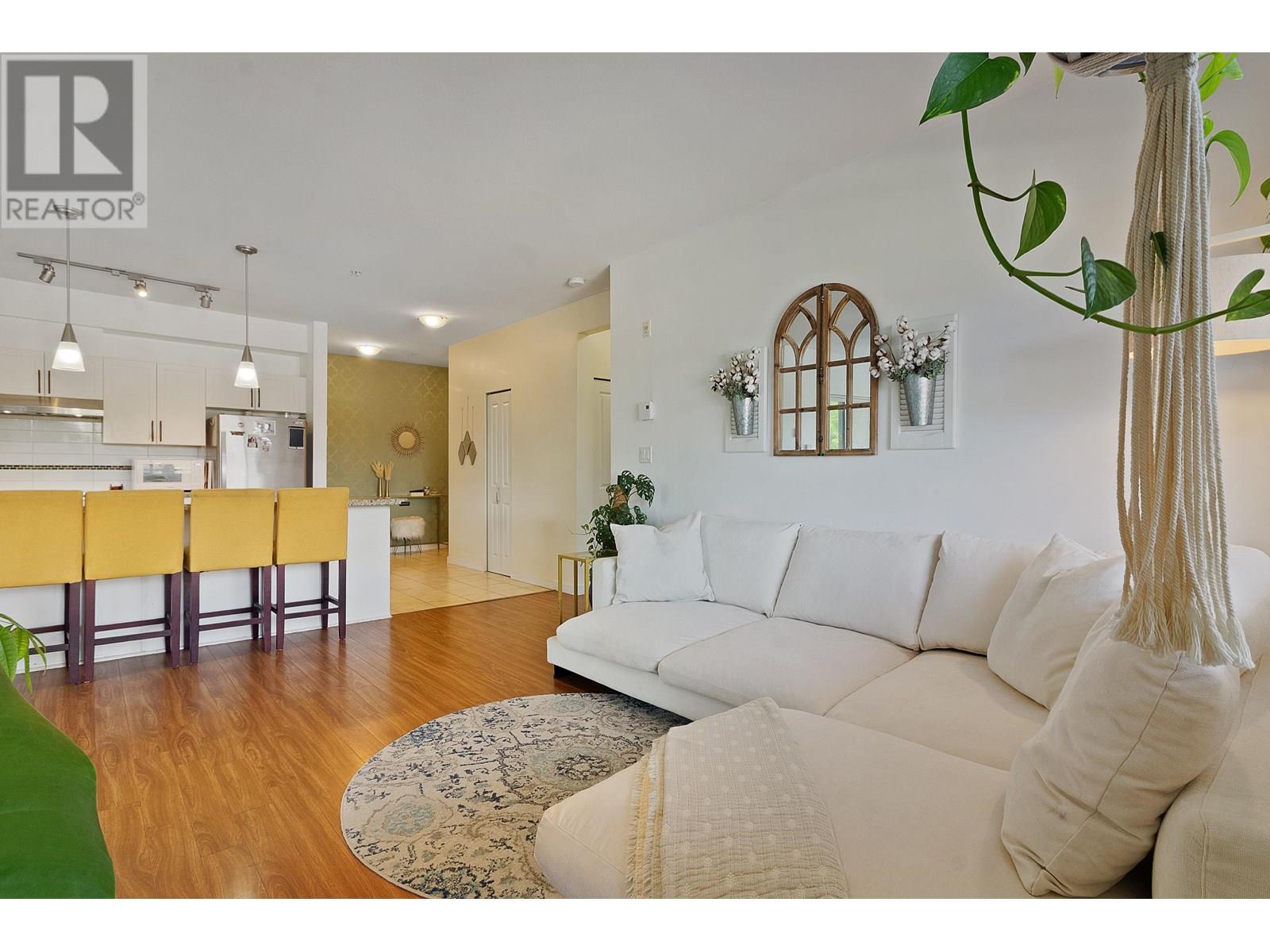 320 12350 HARRIS ROAD, Pitt Meadows real estate listing R3019375