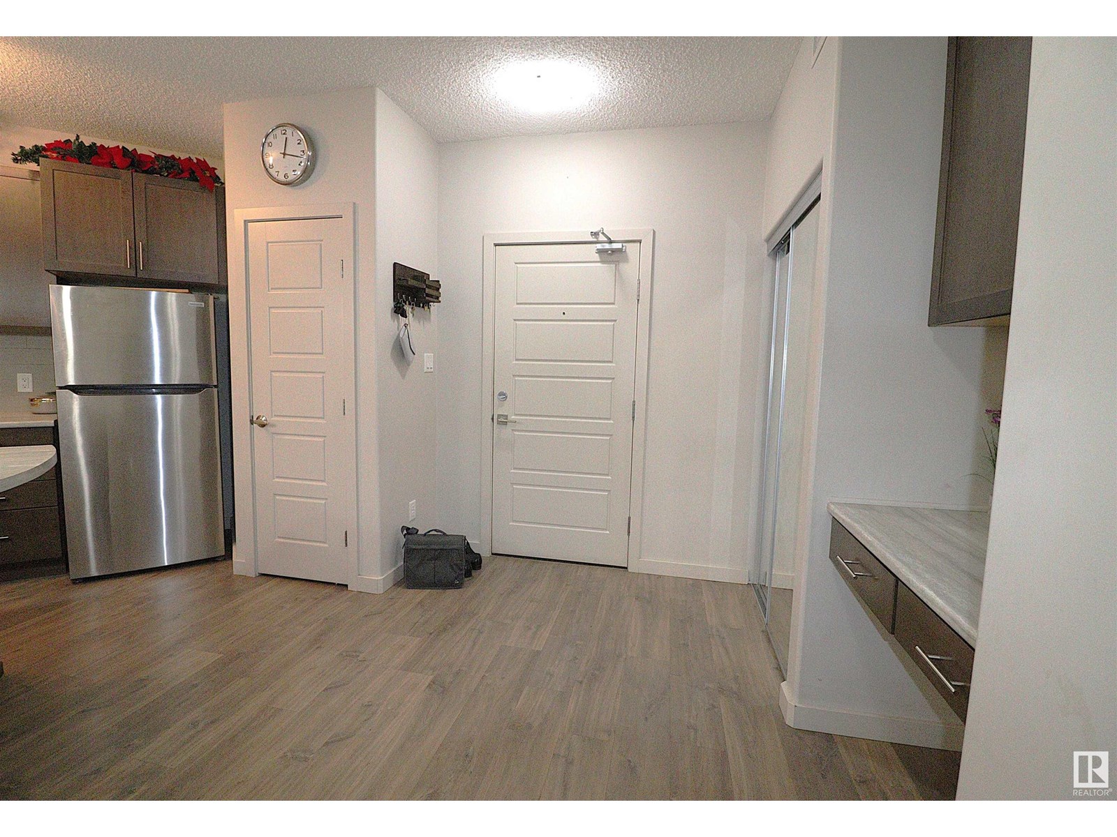 Photo 7 of 110 1144 Adamson Dr Sw, Edmonton AB