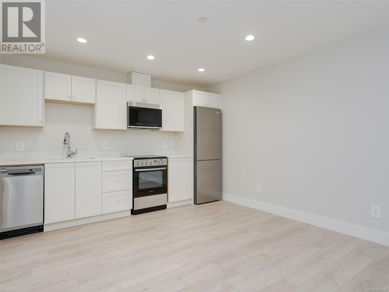  2285 Hudson Terrace, Sooke