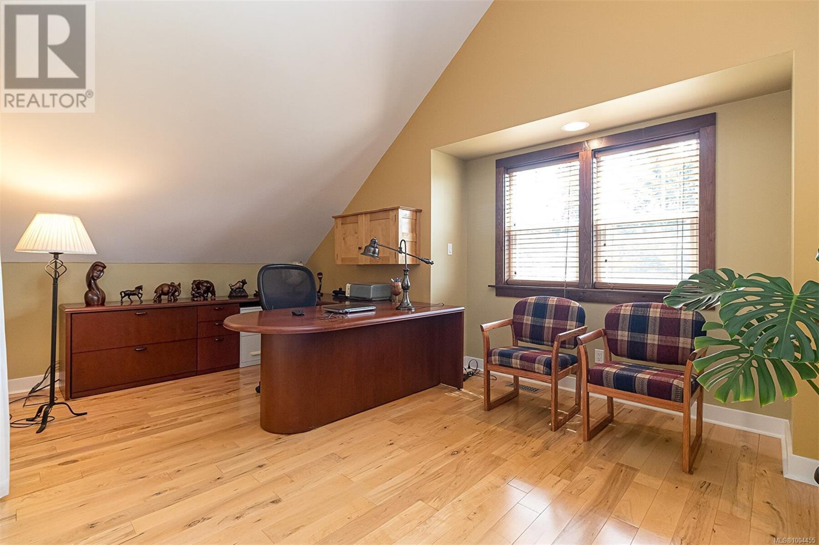 Photo 29 of 281 Bessborough Ave, View Royal BC