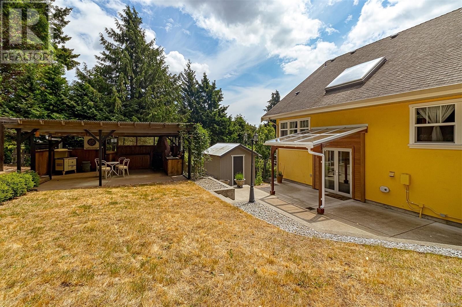 Photo 46 of 281 Bessborough Ave, View Royal BC