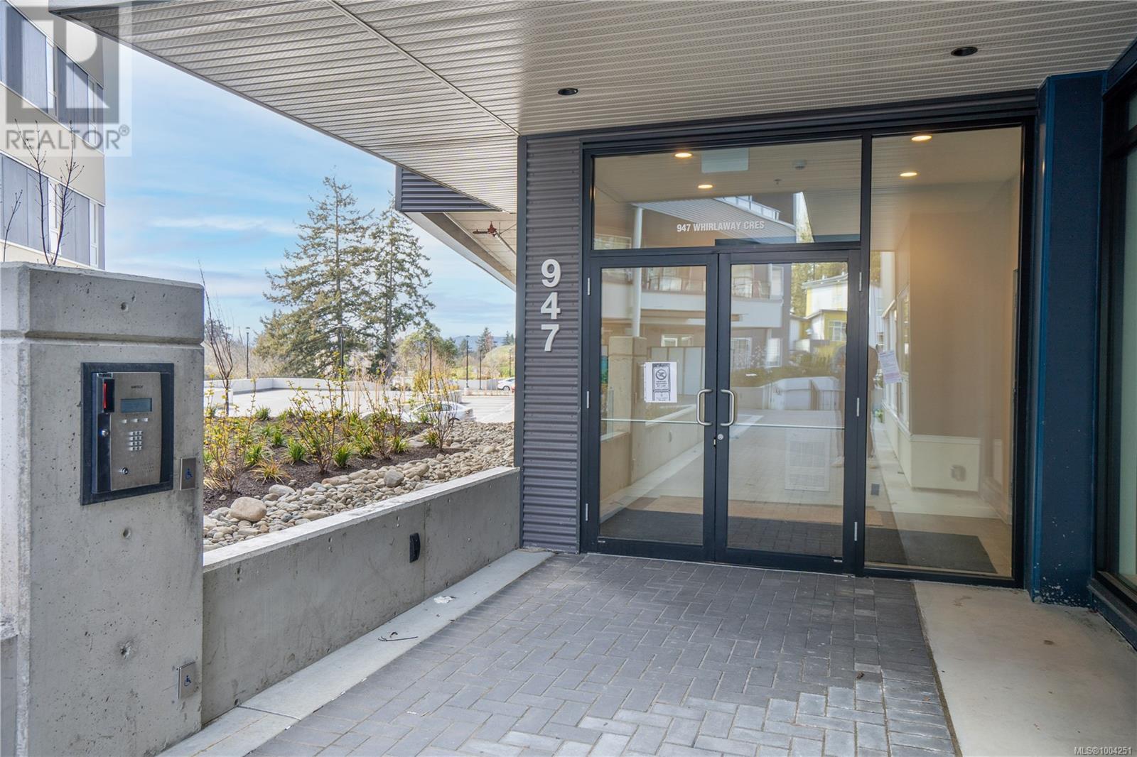 205 947 Whirlaway Cres, Langford