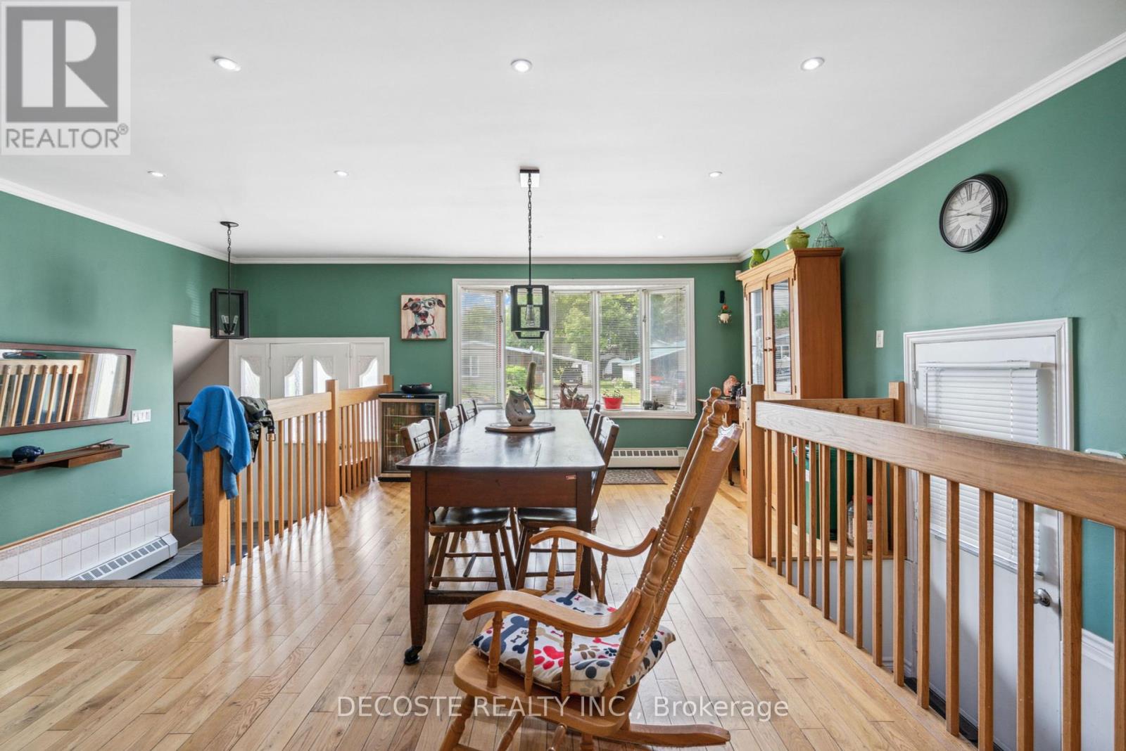 Photo 31 of 114 St George Street W, North Glengarry ON