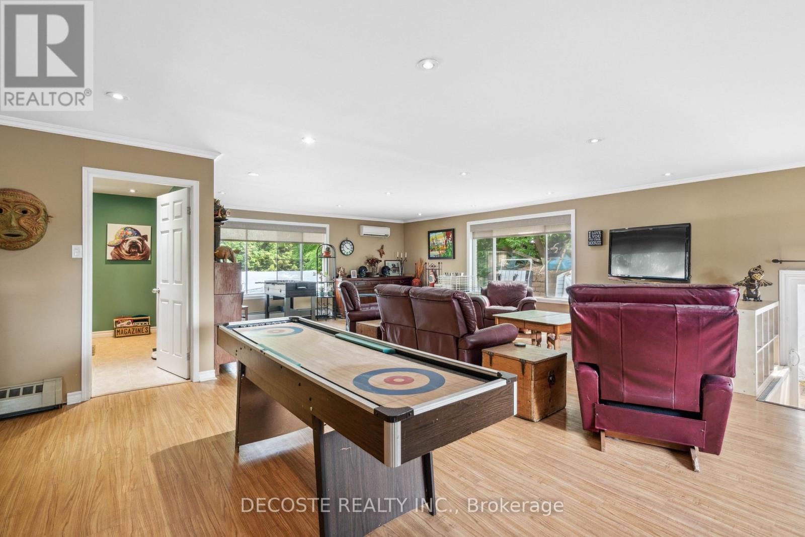 Photo 1 of 114 St George Street W, North Glengarry ON