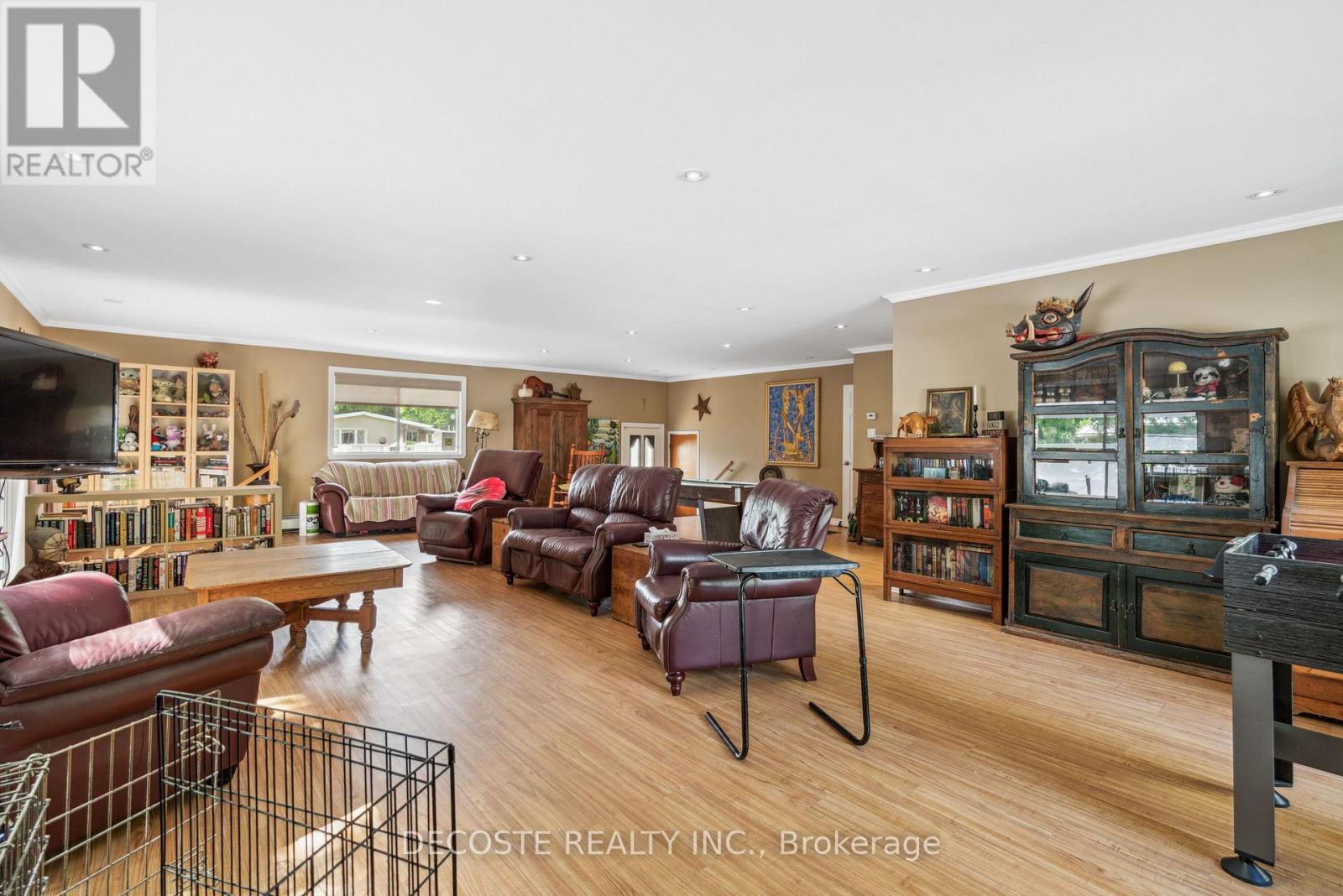 Photo 26 of 114 St George Street W, North Glengarry ON