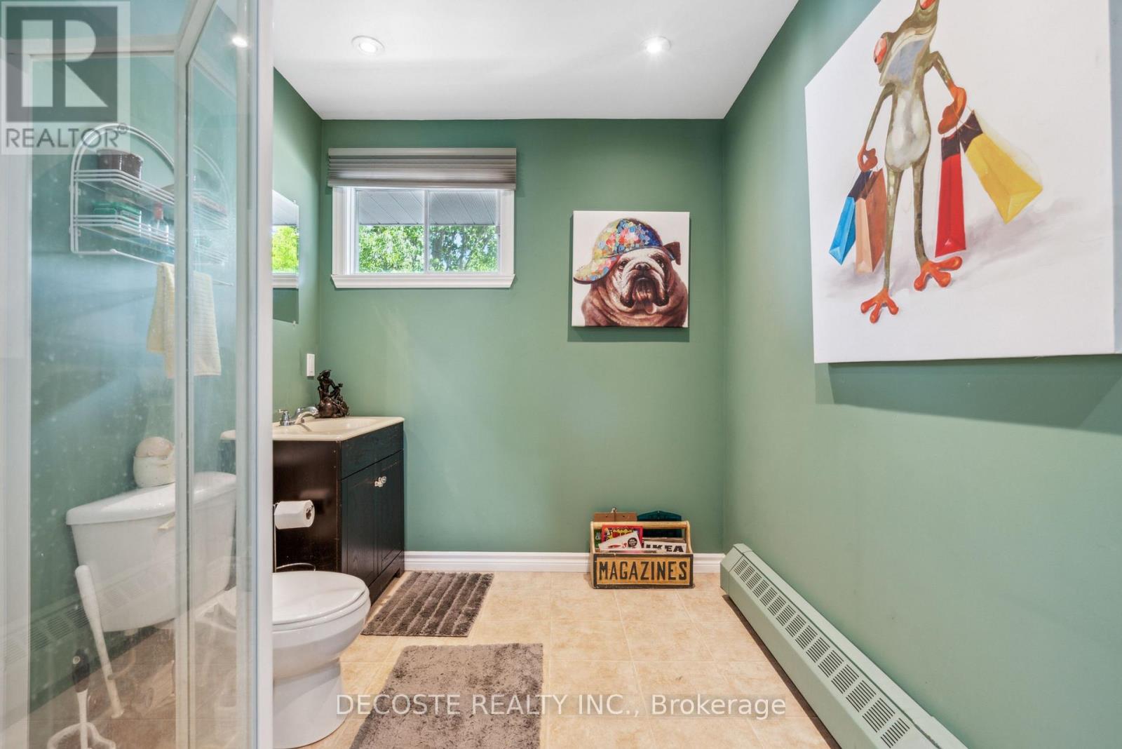 Photo 3 of 114 St George Street W, North Glengarry ON