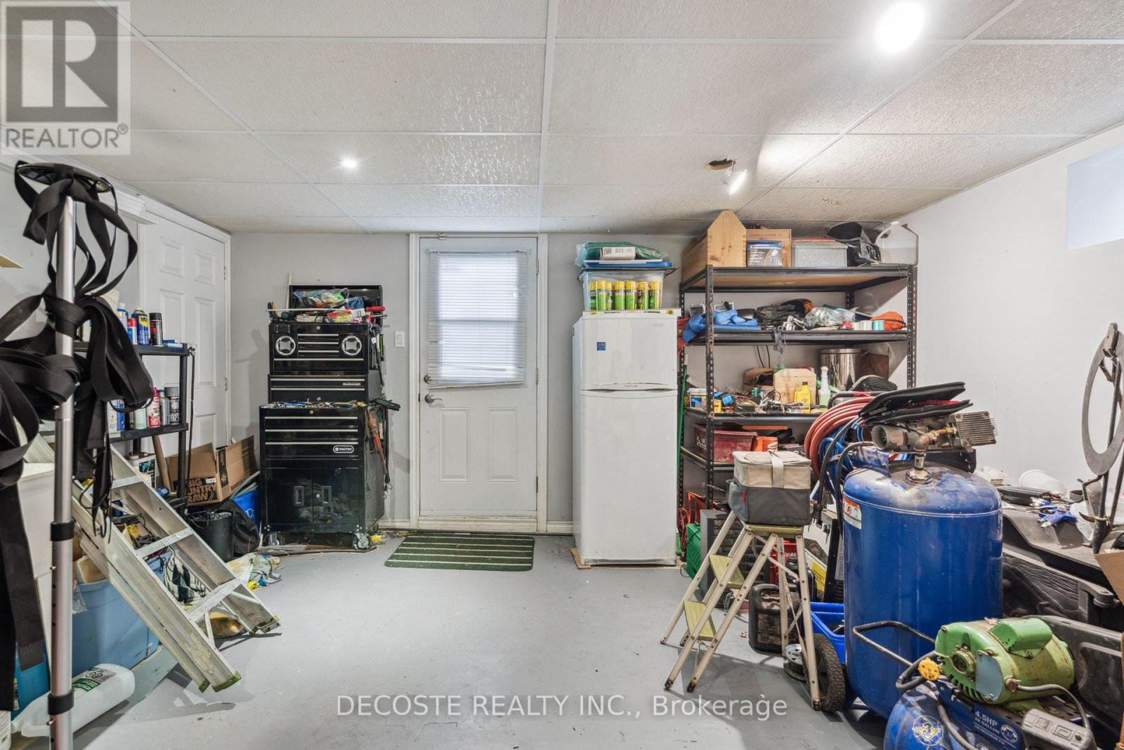 Photo 7 of 114 St George Street W, North Glengarry ON