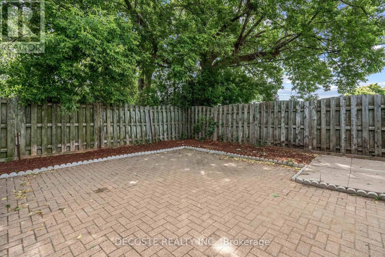 Photo 15 of 114 St George Street W, North Glengarry ON
