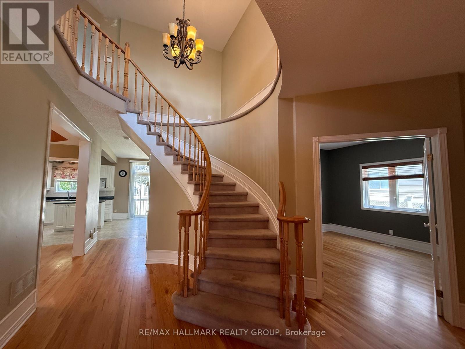 Main level layout