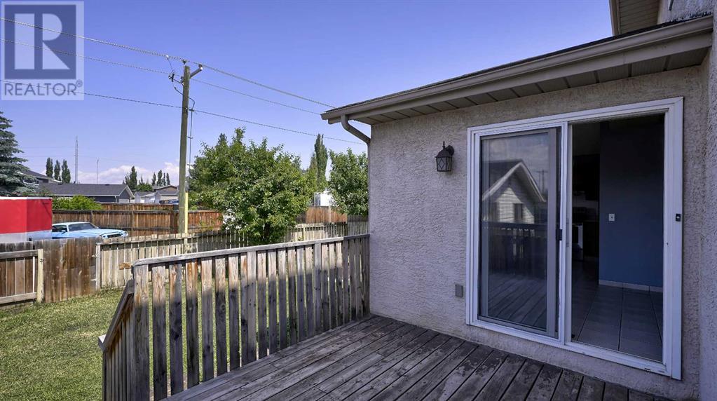 Single Family House for Sale in  Riverglen Drive SE Riverbend Calgary 