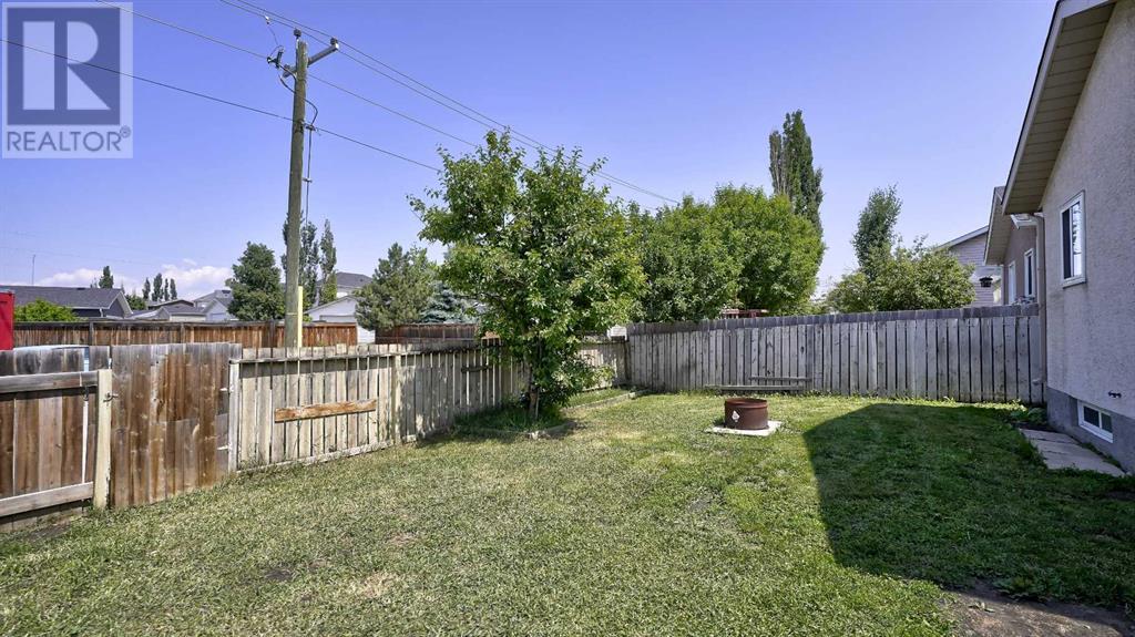 Single Family House for Sale in  Riverglen Drive SE Riverbend Calgary 