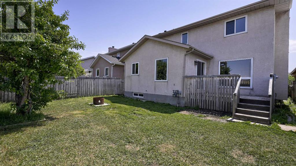 Single Family House for Sale in  Riverglen Drive SE Riverbend Calgary 