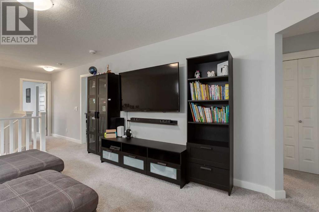 Single Family House for Sale in  Nolanhurst Gardens NW Nolan Hill Calgary 