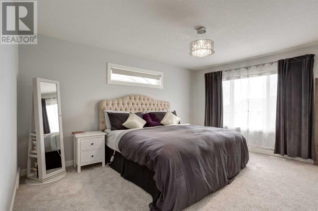 Single Family House for Sale in  Nolanhurst Gardens NW Nolan Hill Calgary 