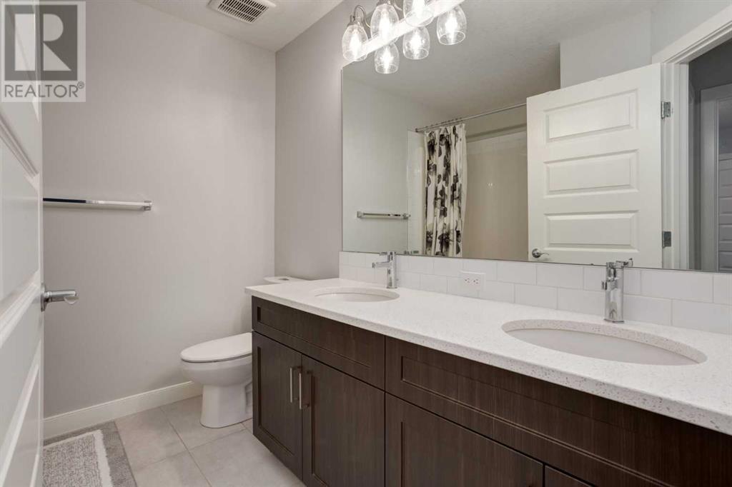 Single Family House for Sale in  Nolanhurst Gardens NW Nolan Hill Calgary 