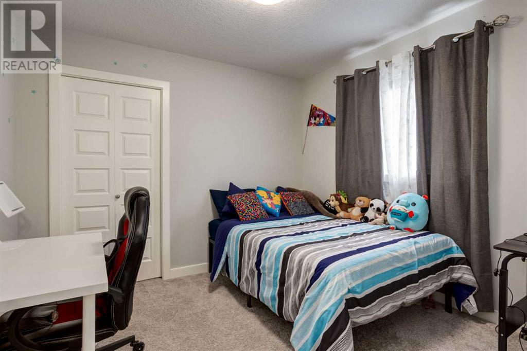 Single Family House for Sale in  Nolanhurst Gardens NW Nolan Hill Calgary 