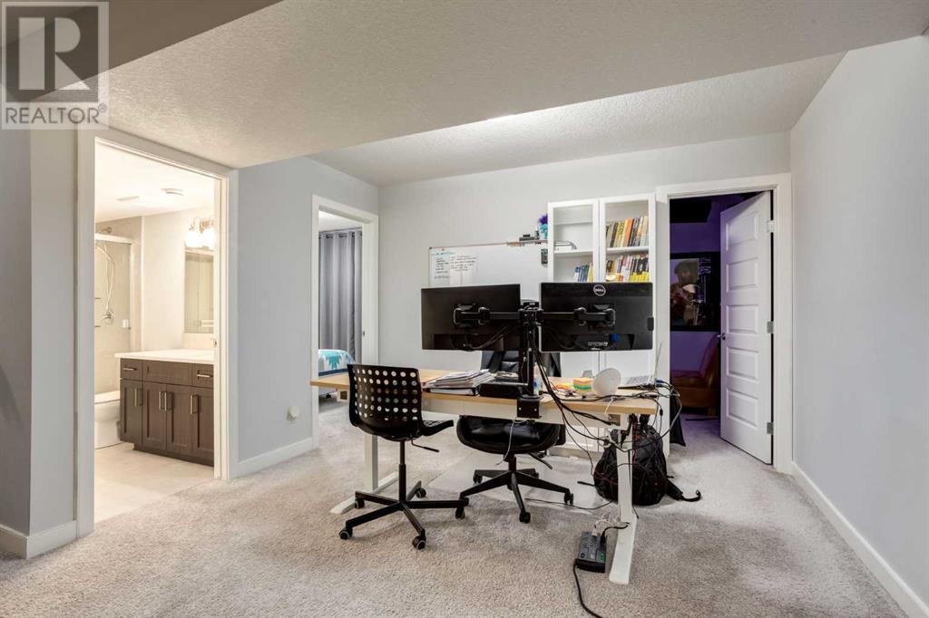 Single Family House for Sale in  Nolanhurst Gardens NW Nolan Hill Calgary 